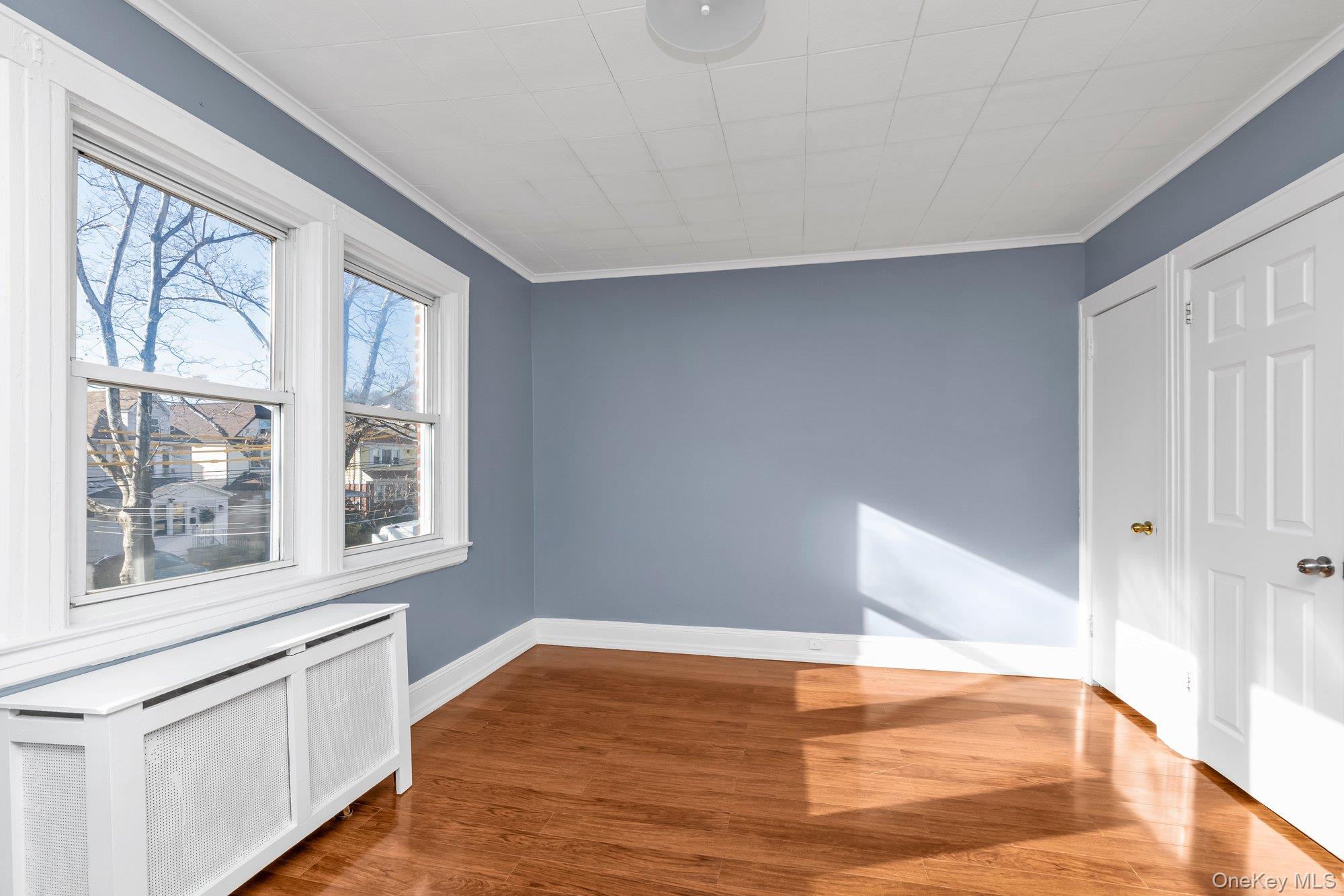 8835 Vanderveer Street