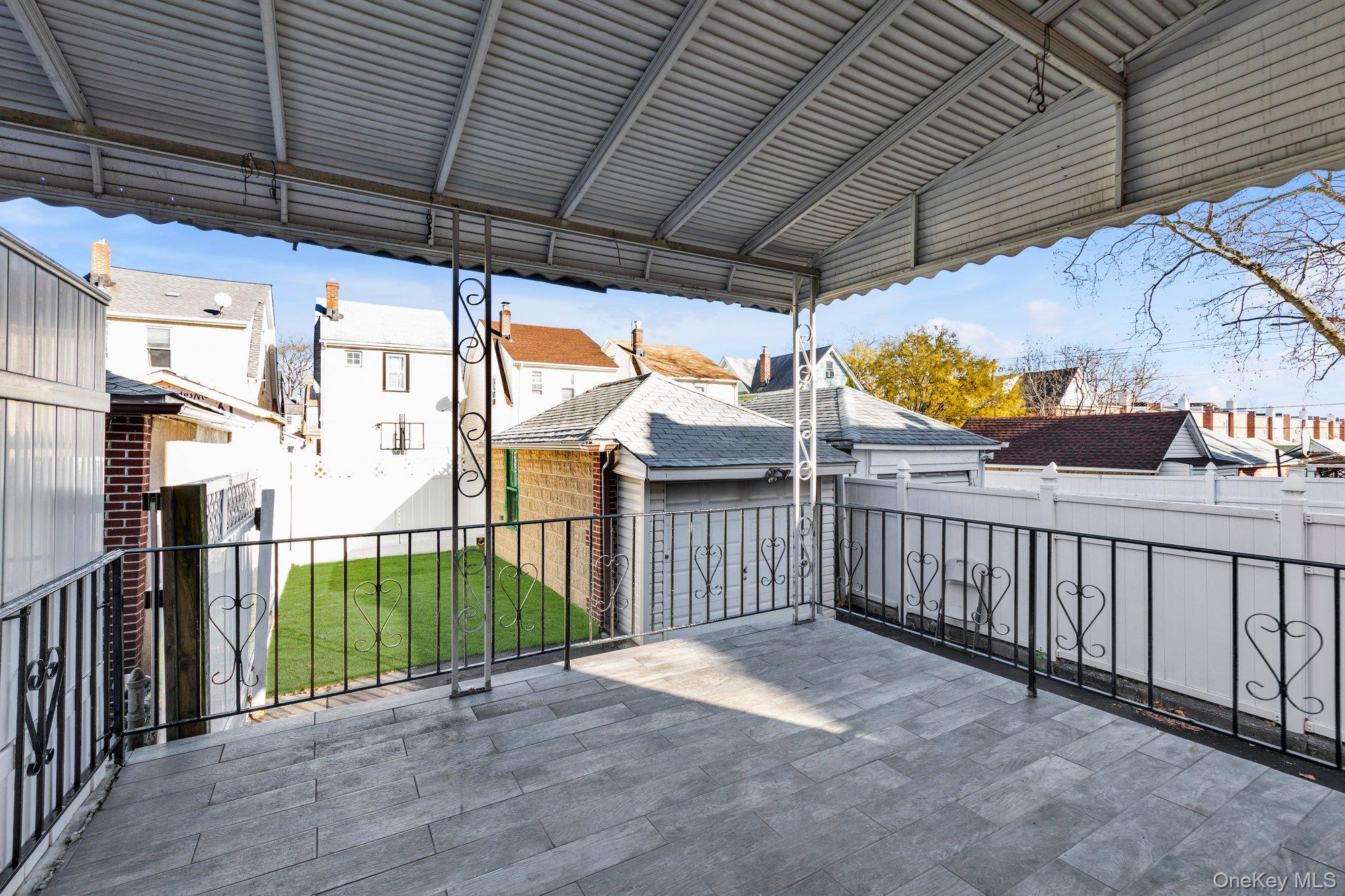 8835 Vanderveer Street