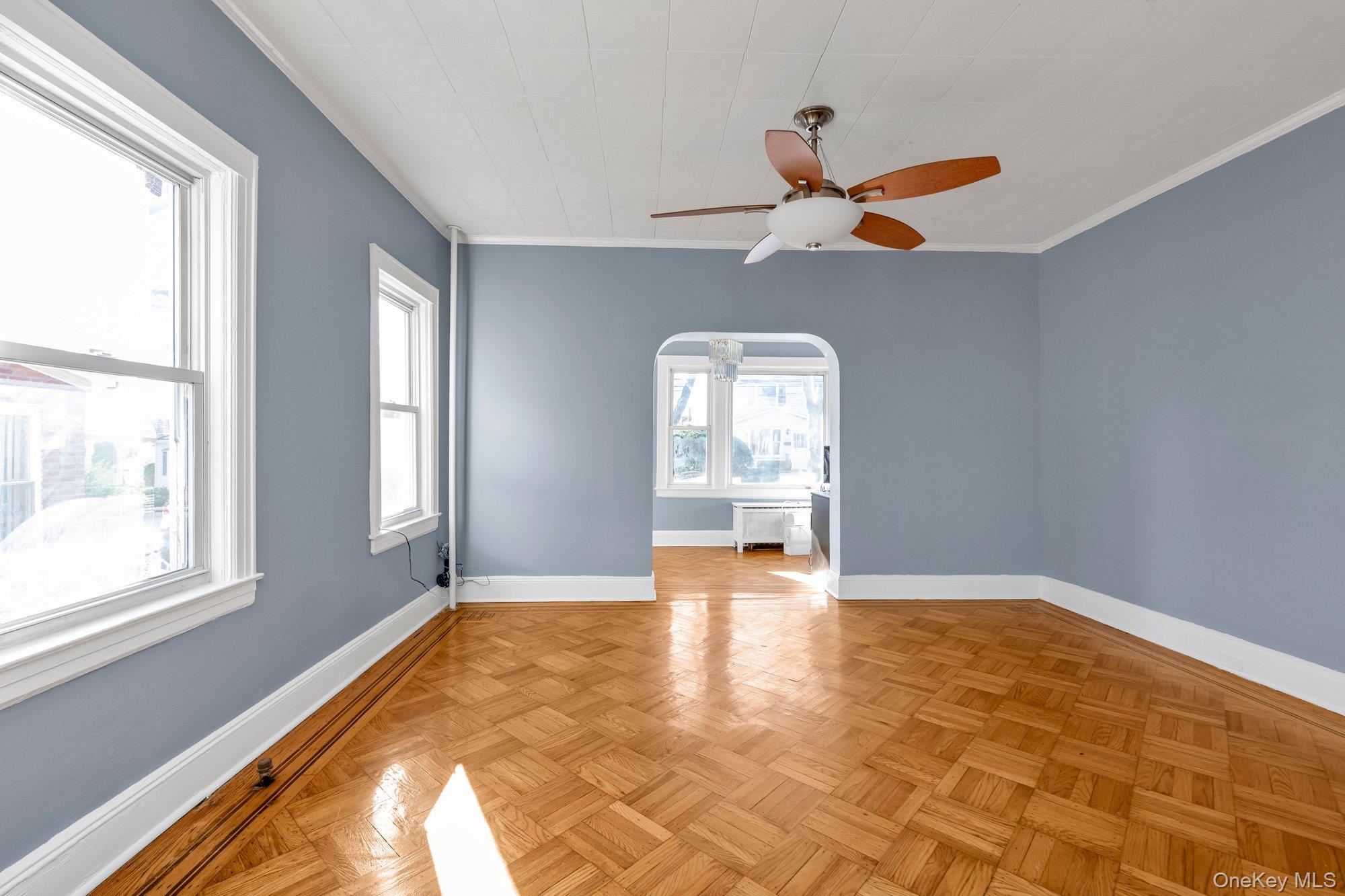 8835 Vanderveer Street