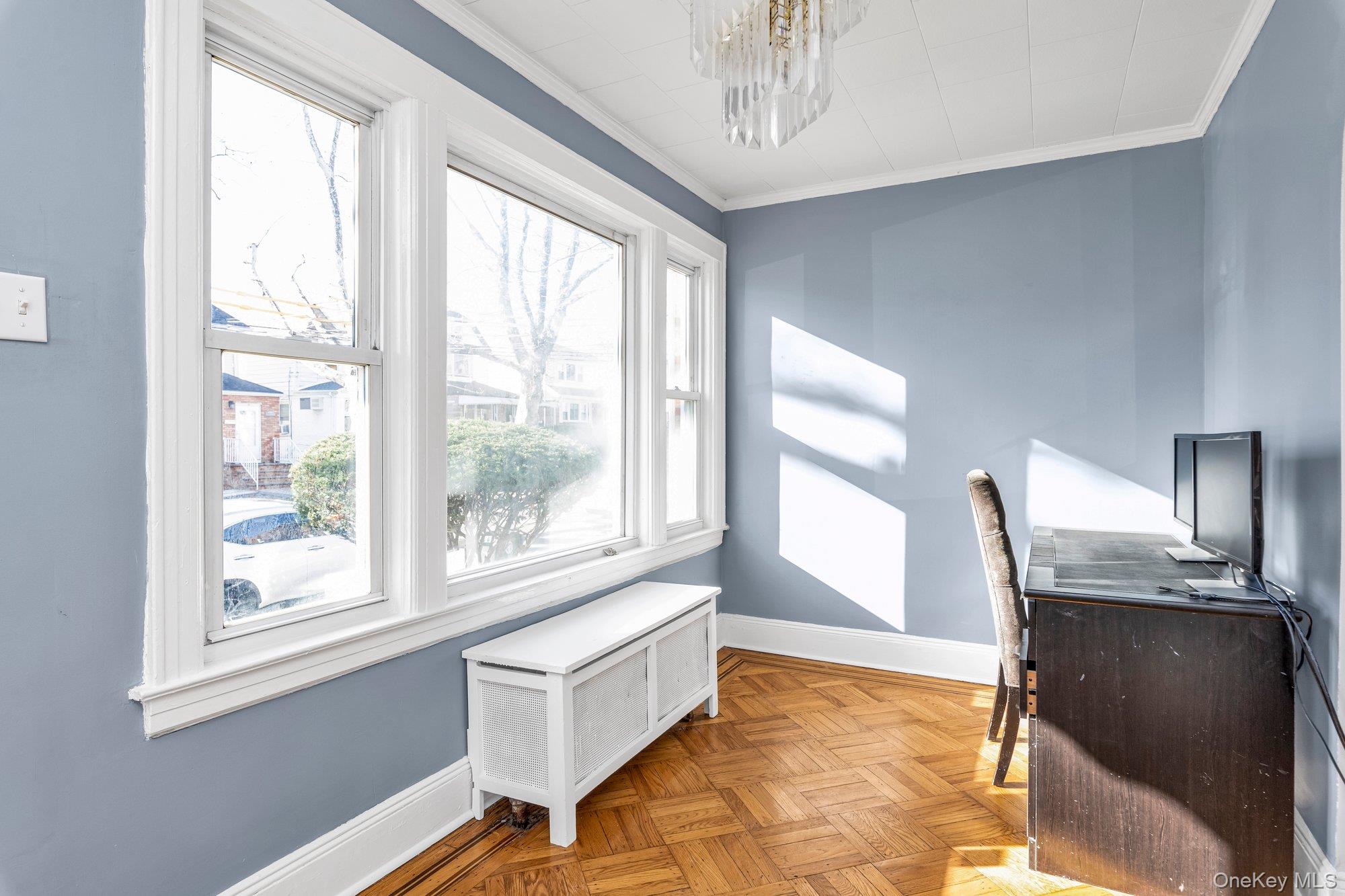 8835 Vanderveer Street