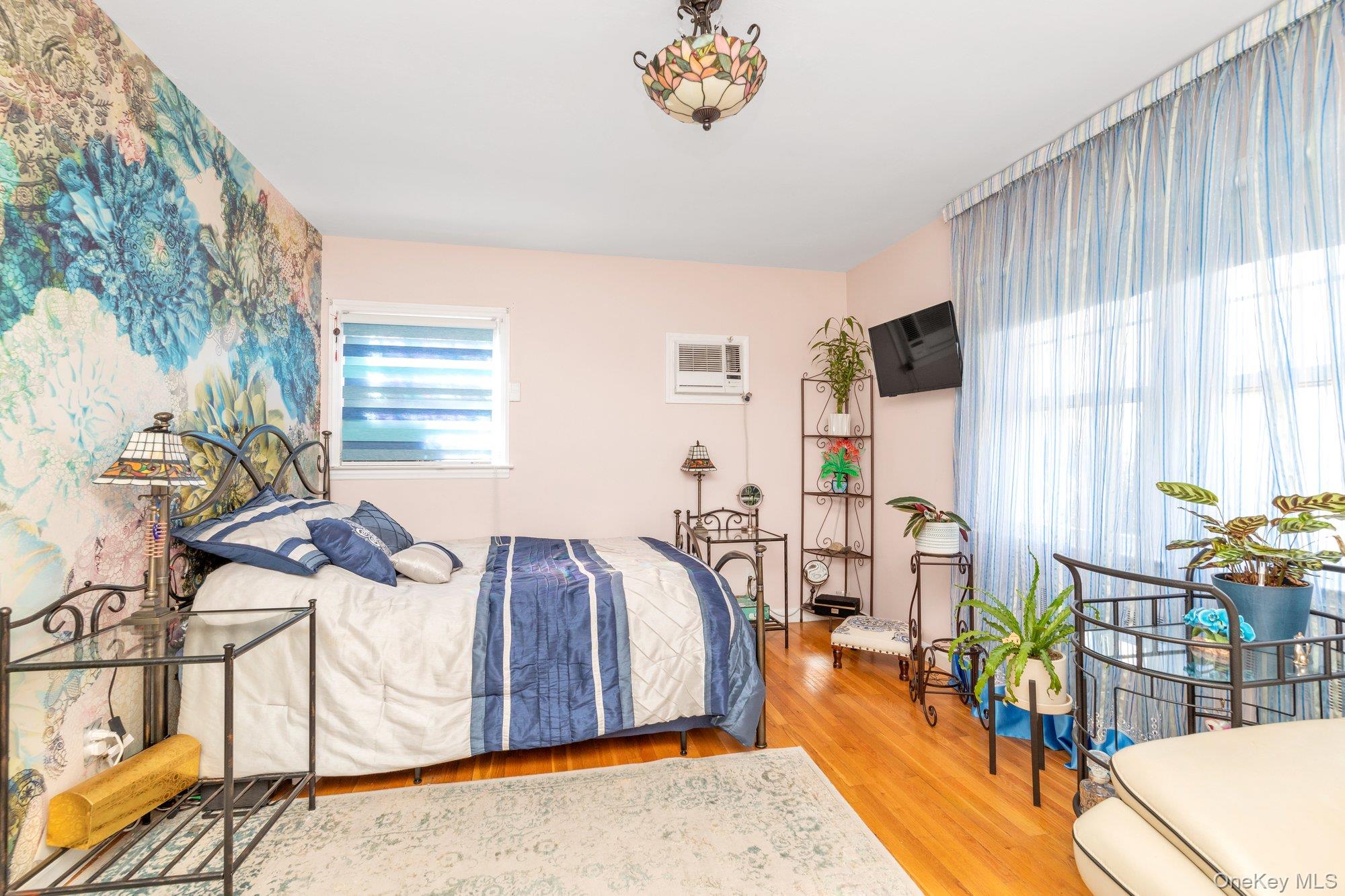 1815 Schermerhorn Street