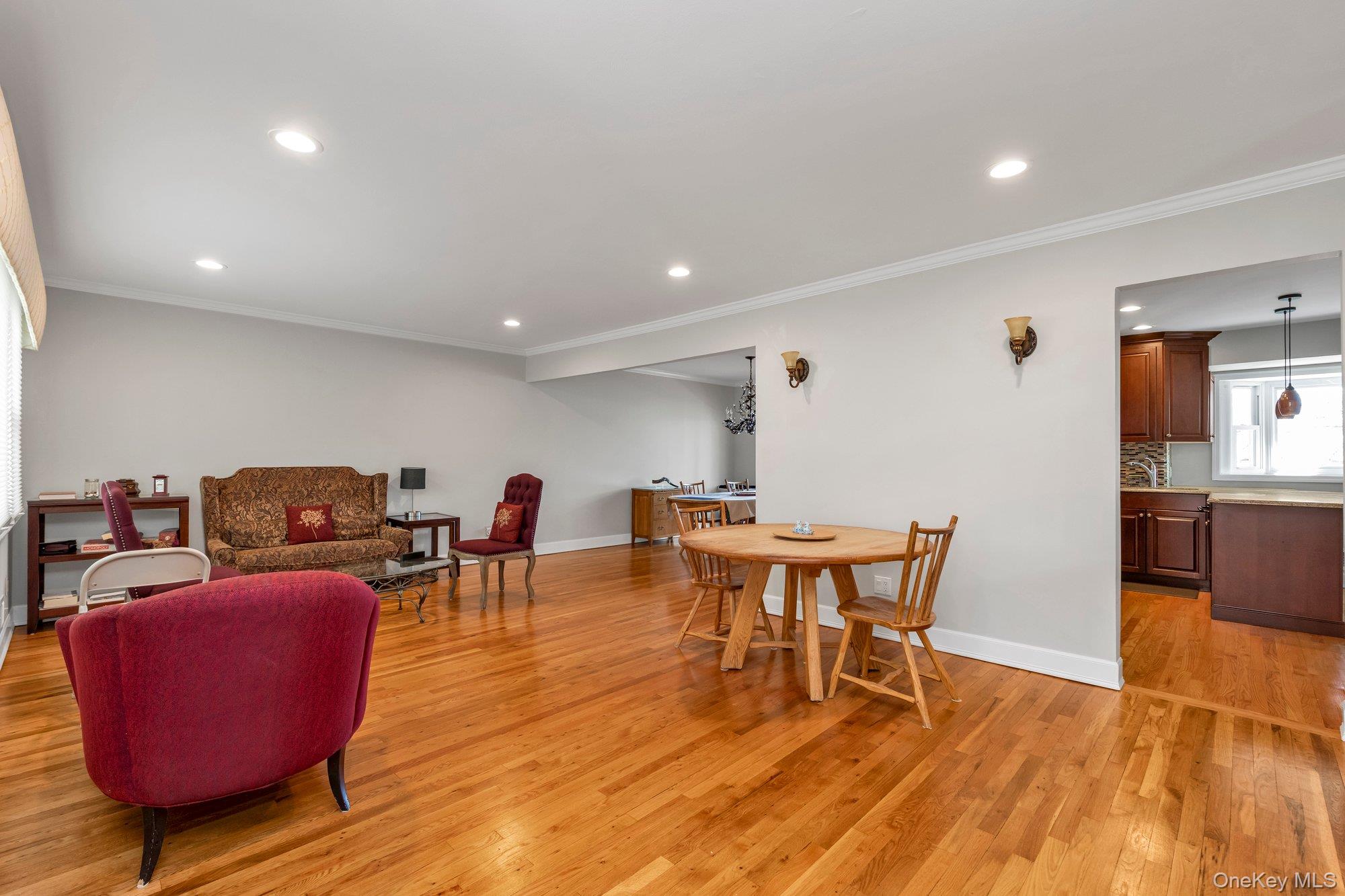 2038 Ripley Lane