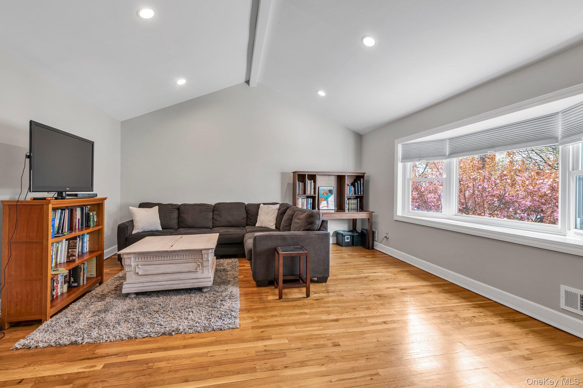 2038 Ripley Lane