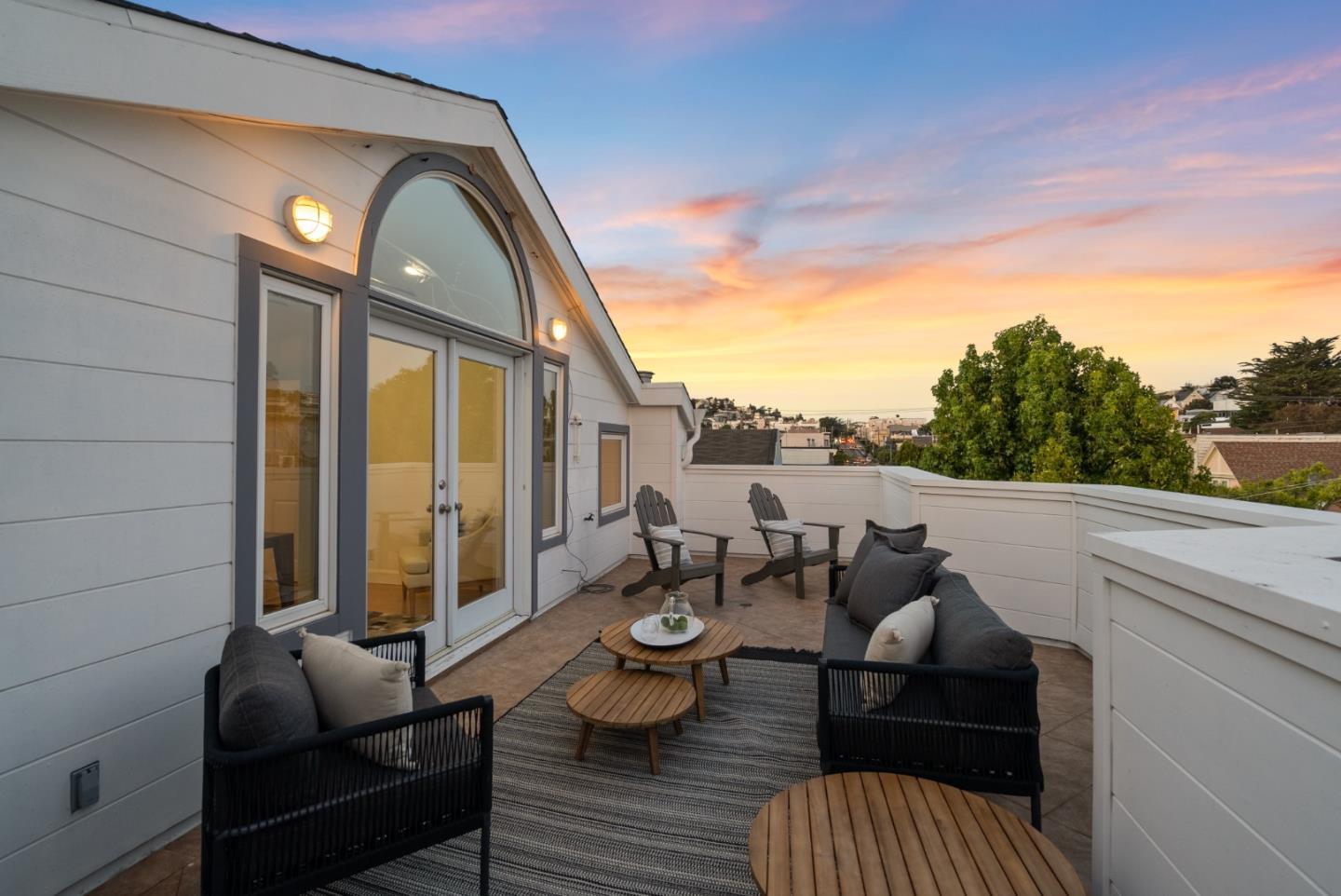 Noe Valley is easy living at its core!