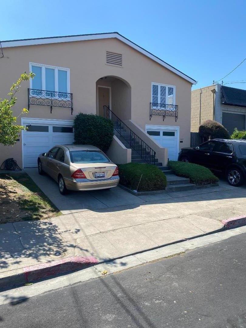 122 Santa Dominga AVE