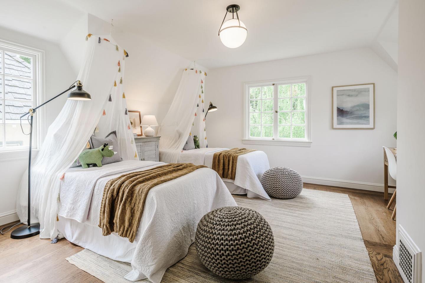 MAGICAL STORYBOOK COTTAGE