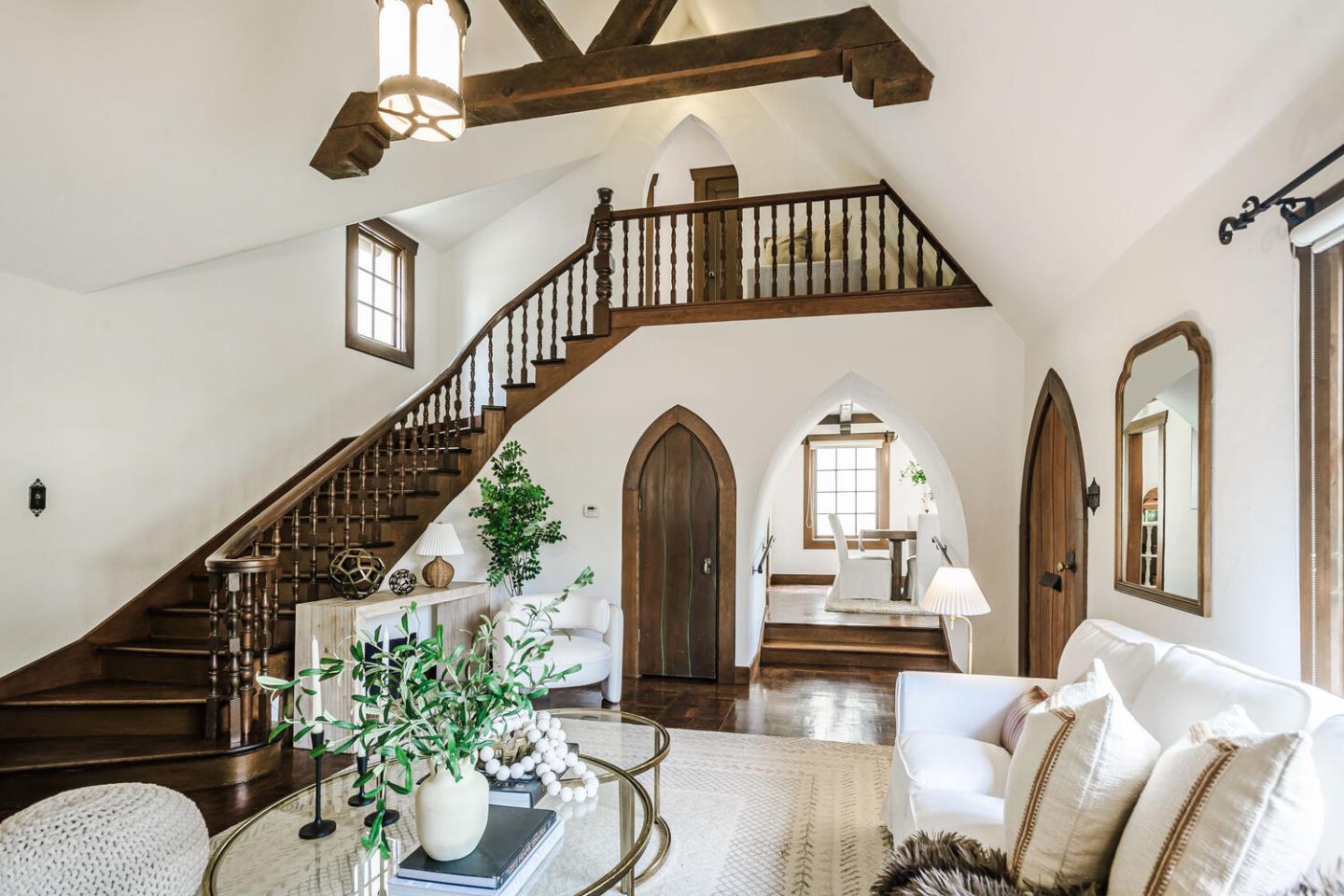 MAGICAL STORYBOOK COTTAGE