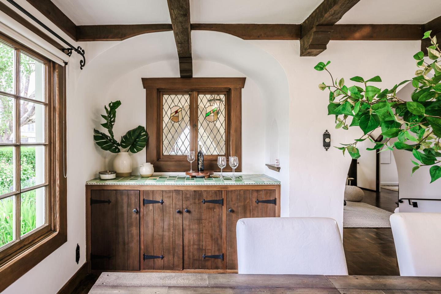 MAGICAL STORYBOOK COTTAGE