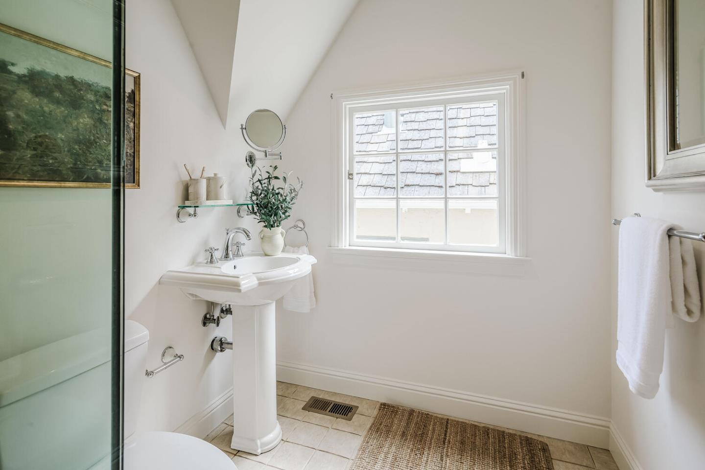 MAGICAL STORYBOOK COTTAGE