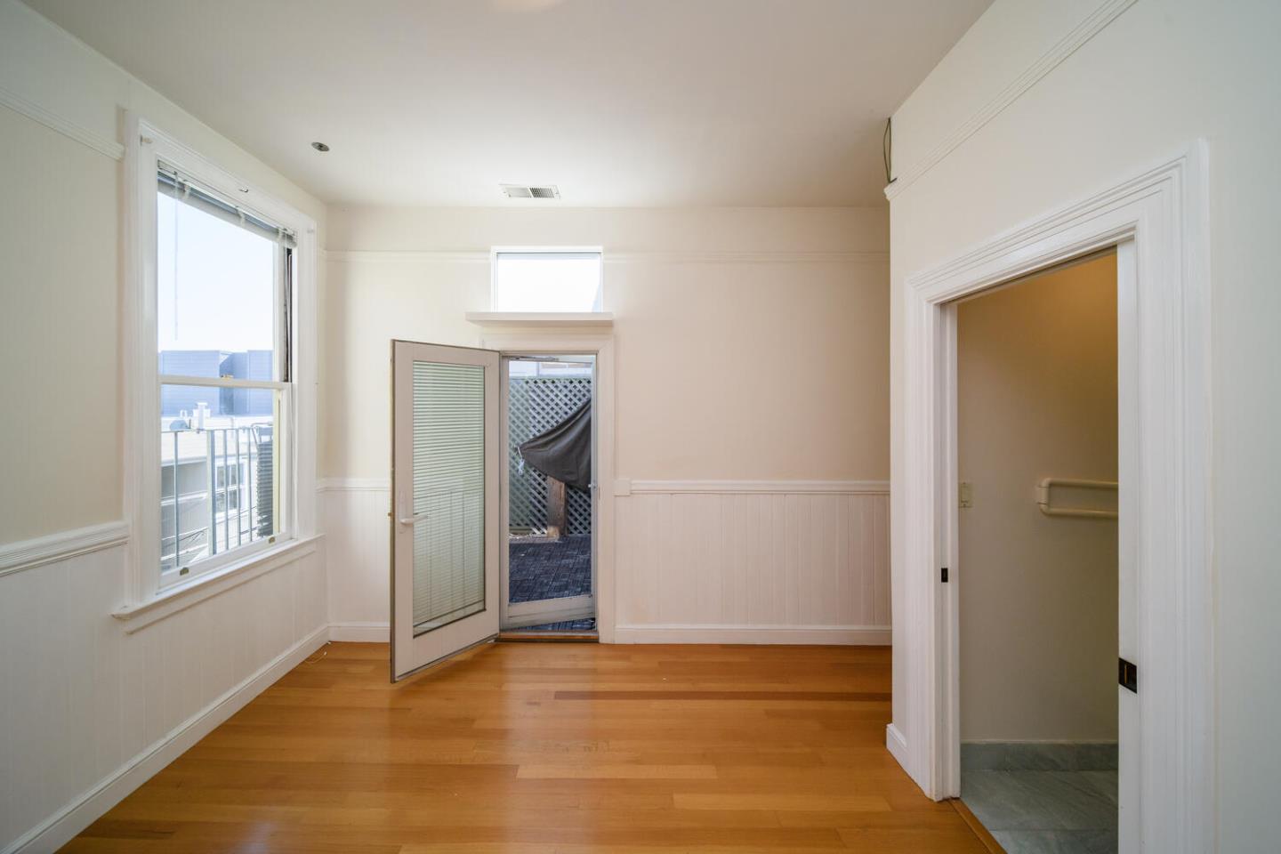 323 San Jose AVE 323