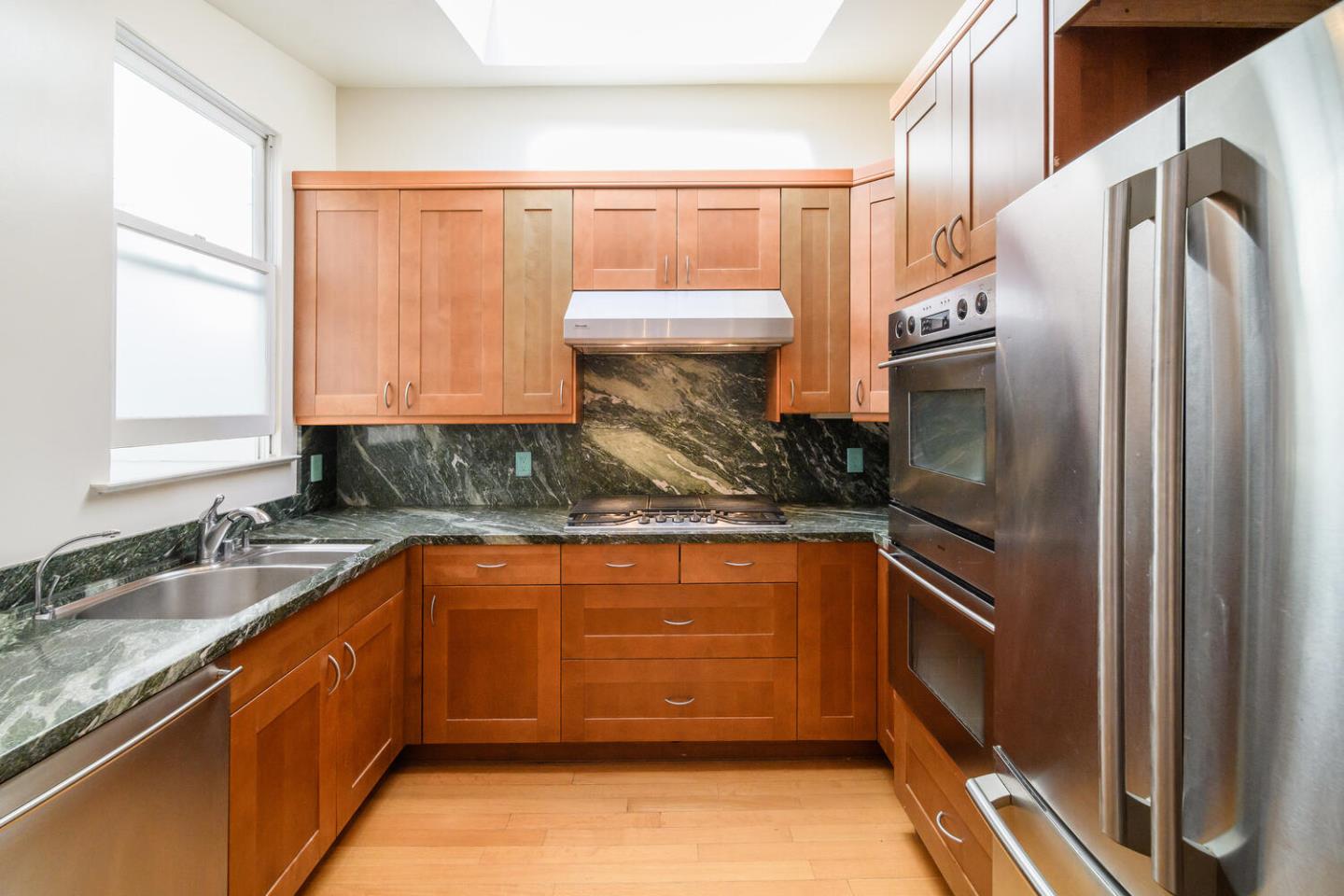 323 San Jose AVE 323