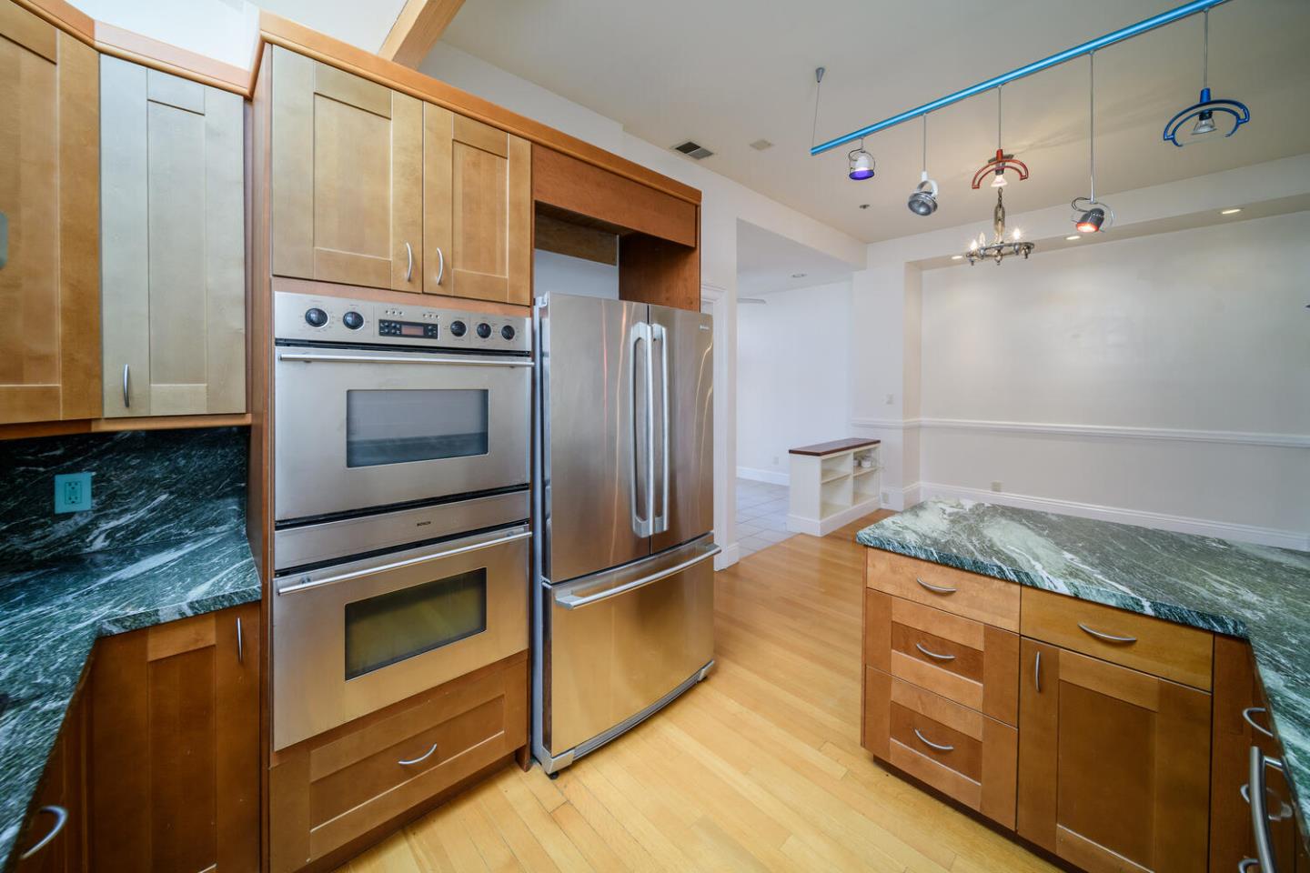 323 San Jose AVE 323