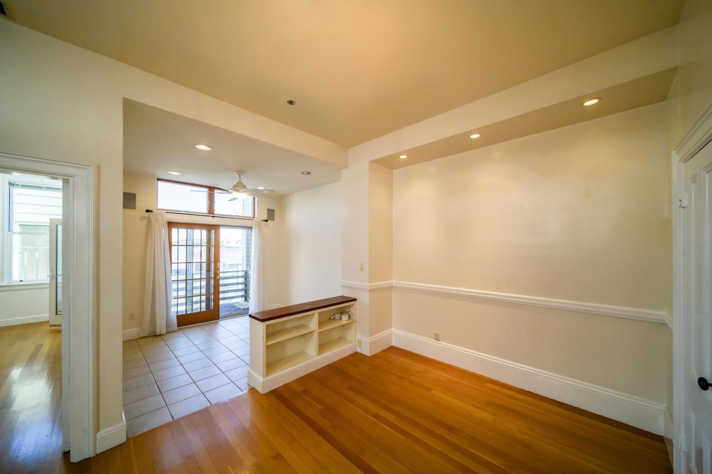 323 San Jose AVE 323