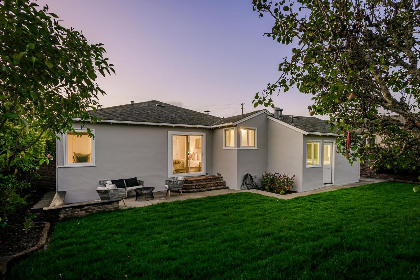367 Millwood DR