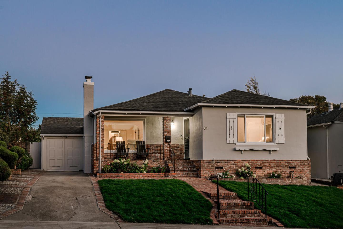 367 Millwood DR