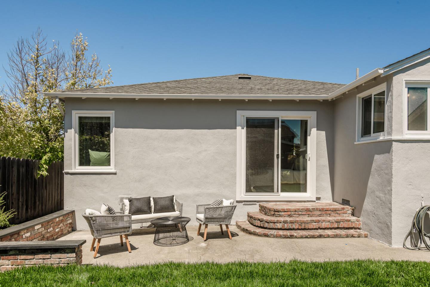 367 Millwood DR
