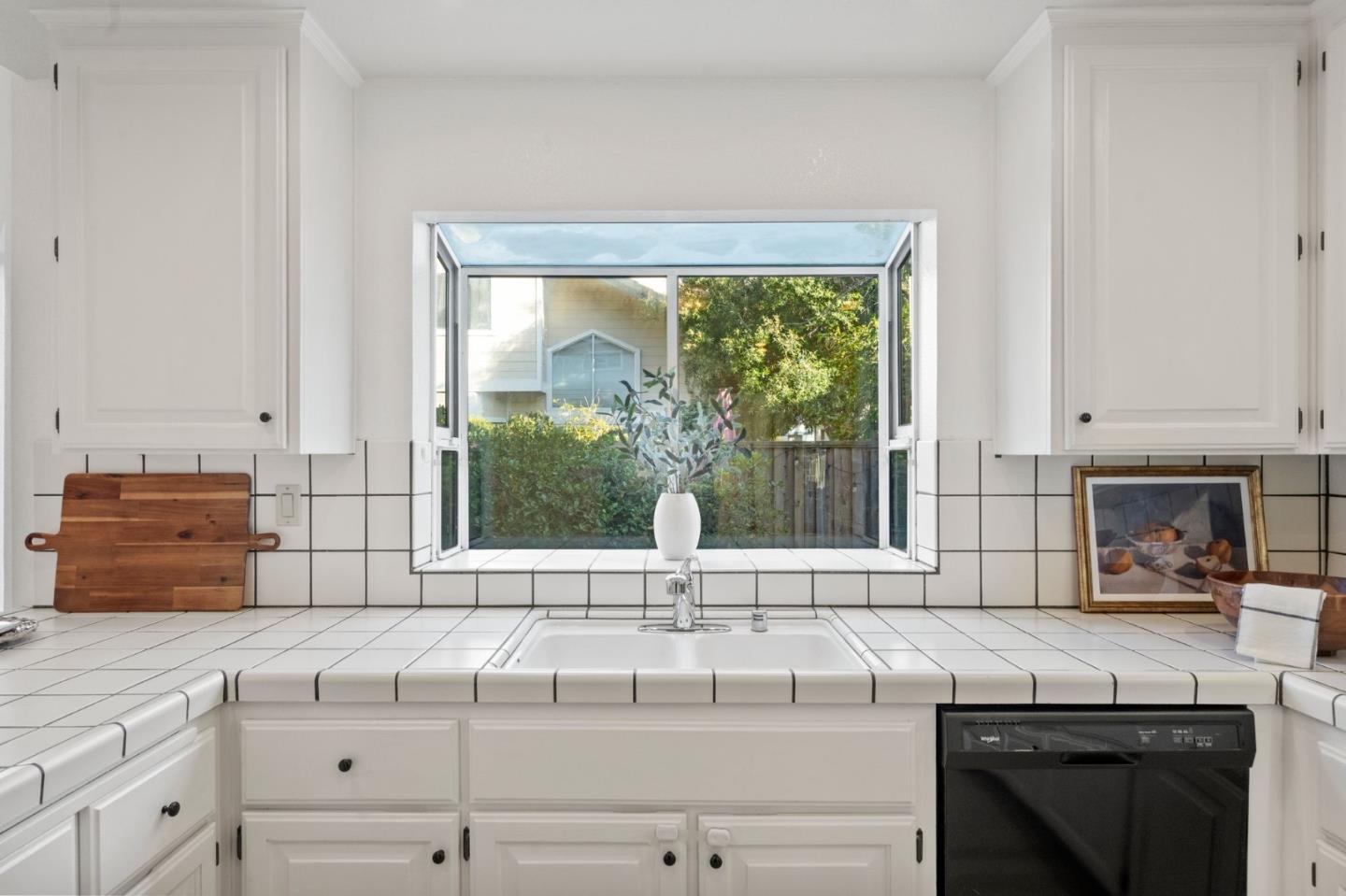 129 Danbury LN