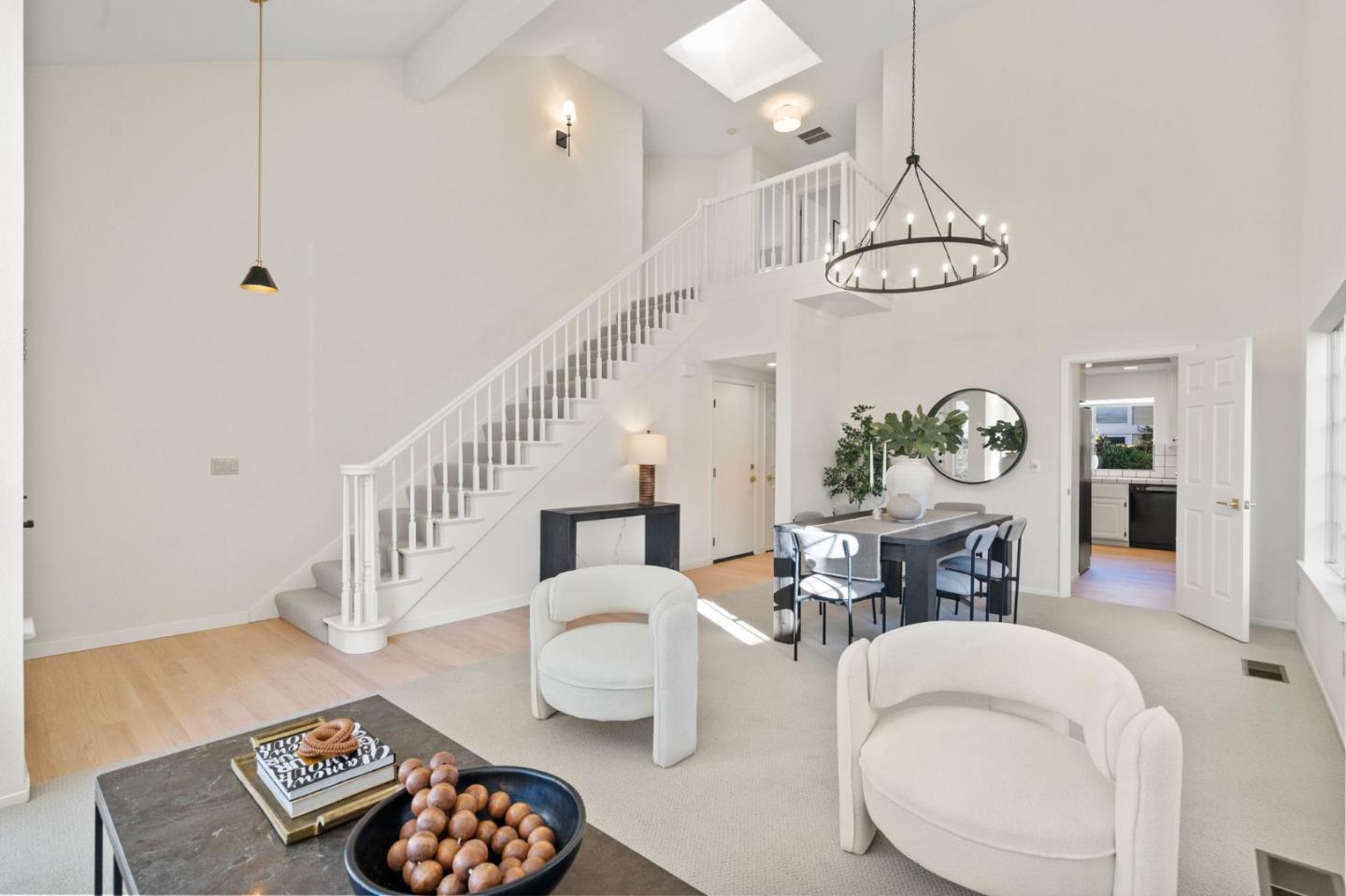 129 Danbury LN