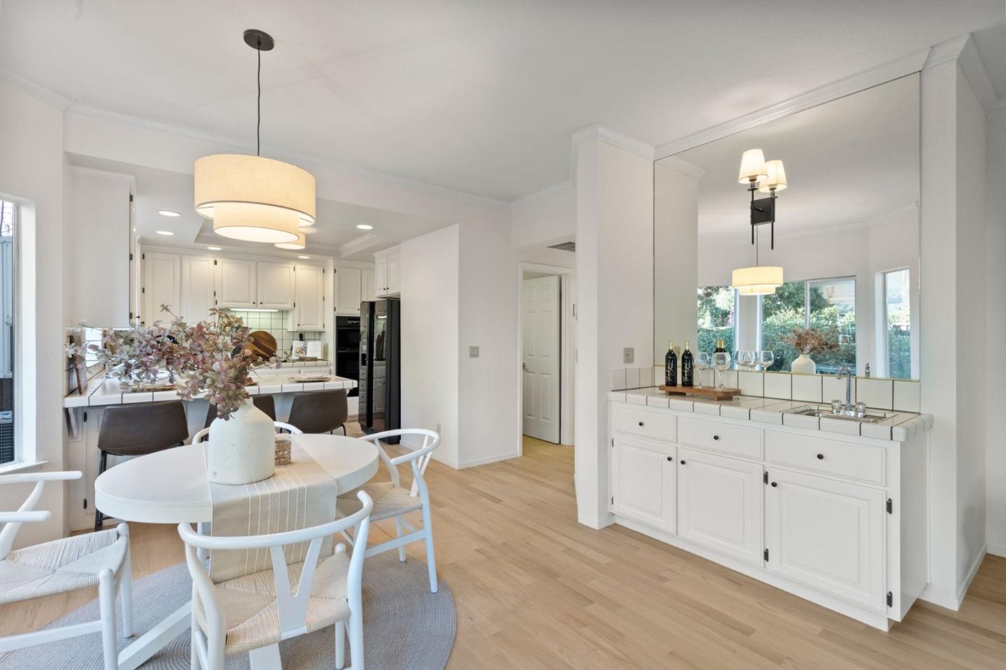 129 Danbury LN