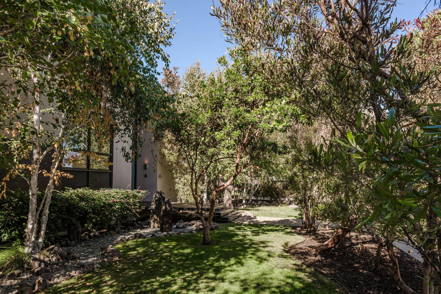 2510 Skyfarm Drive