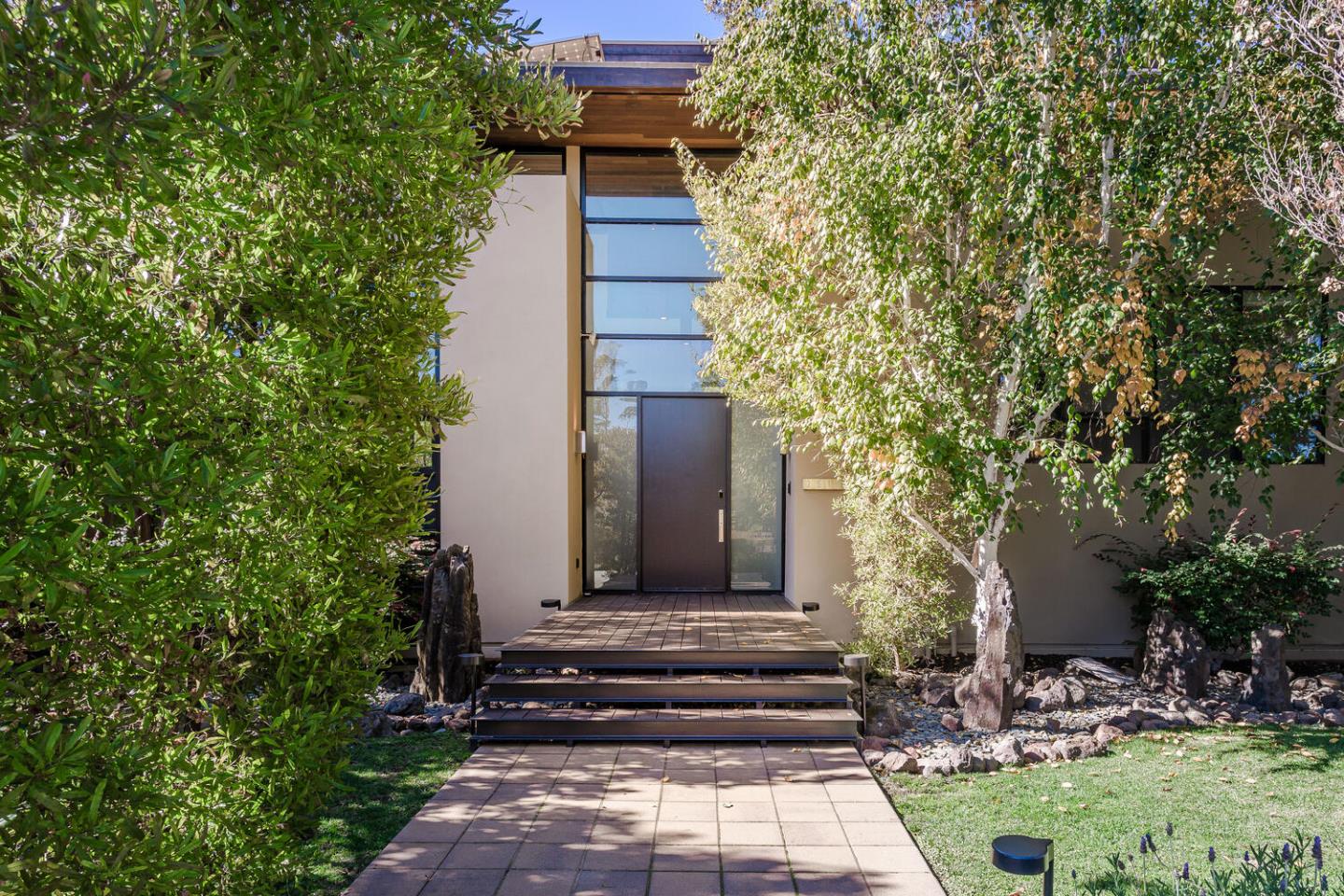 2510 Skyfarm Drive
