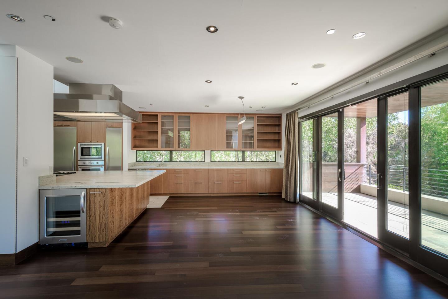 2510 Skyfarm Drive