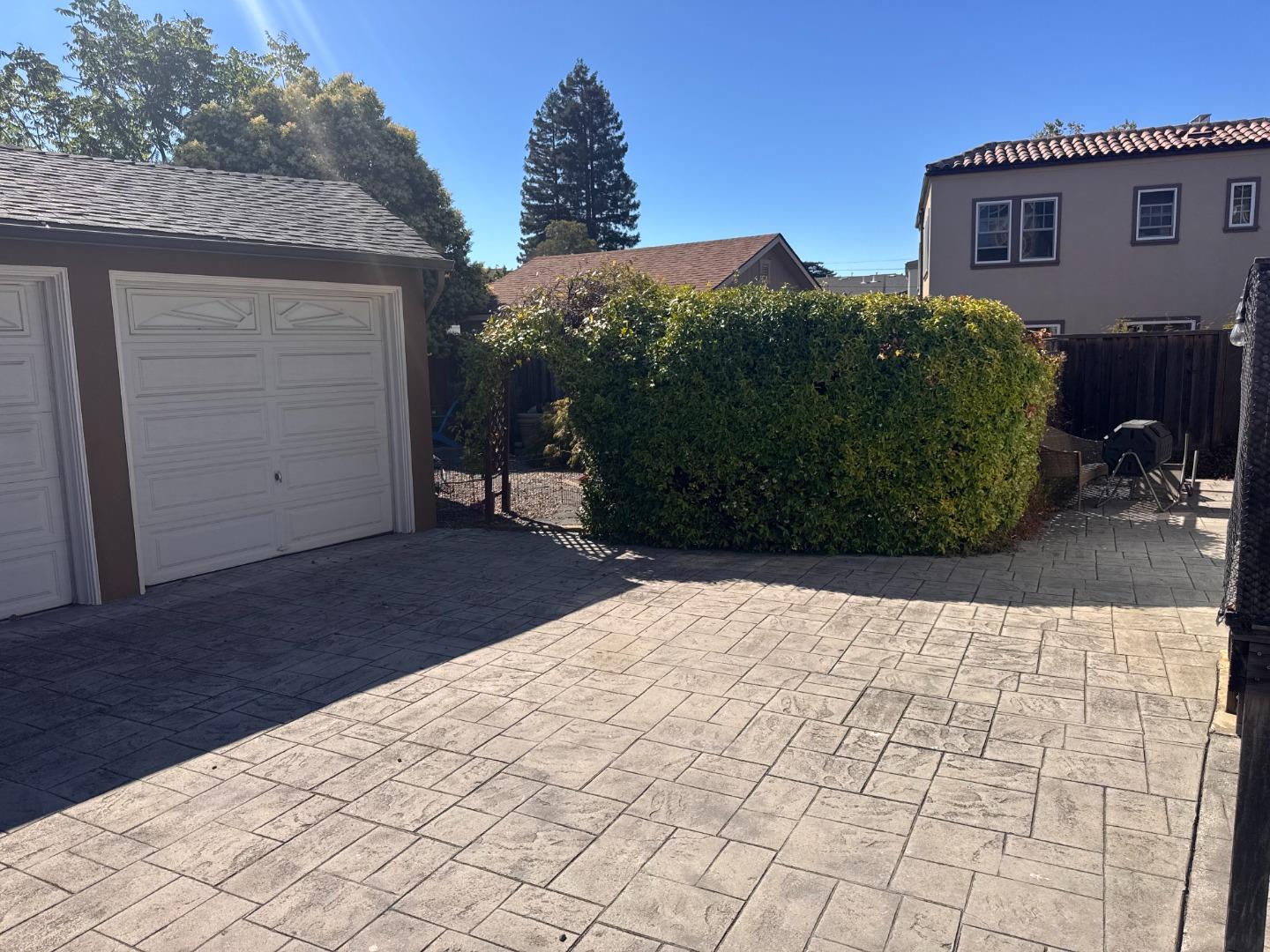 43B Grand Boulevard 45B