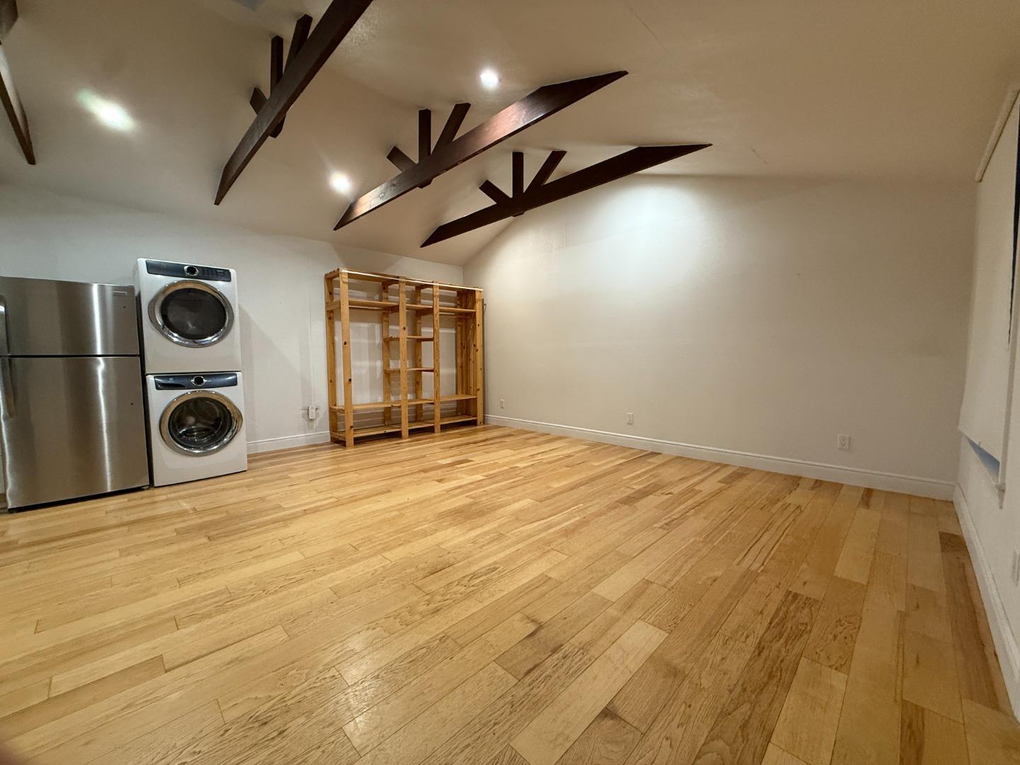 43B Grand Boulevard 45B