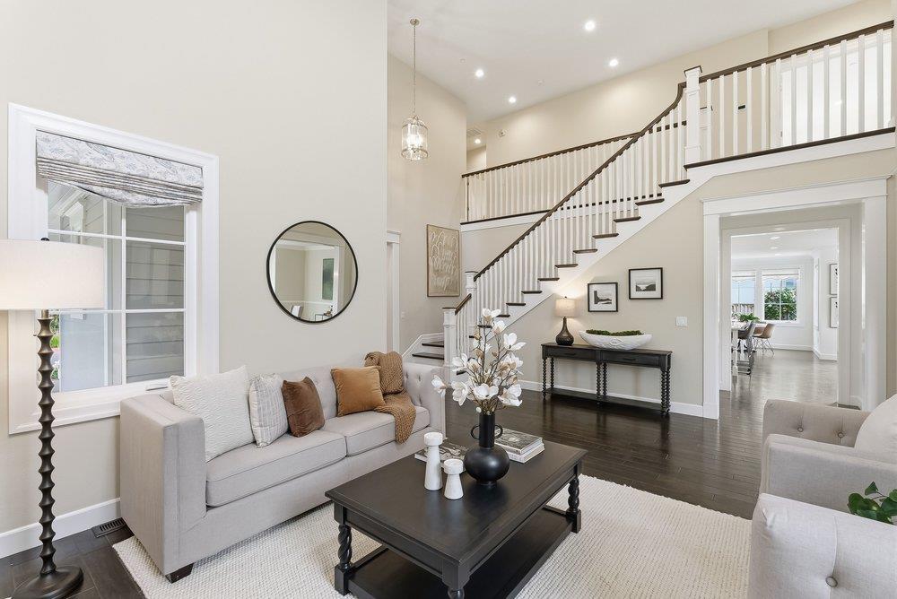 231 Bayhill Road
