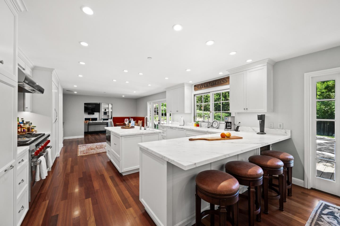 220 Robin Road