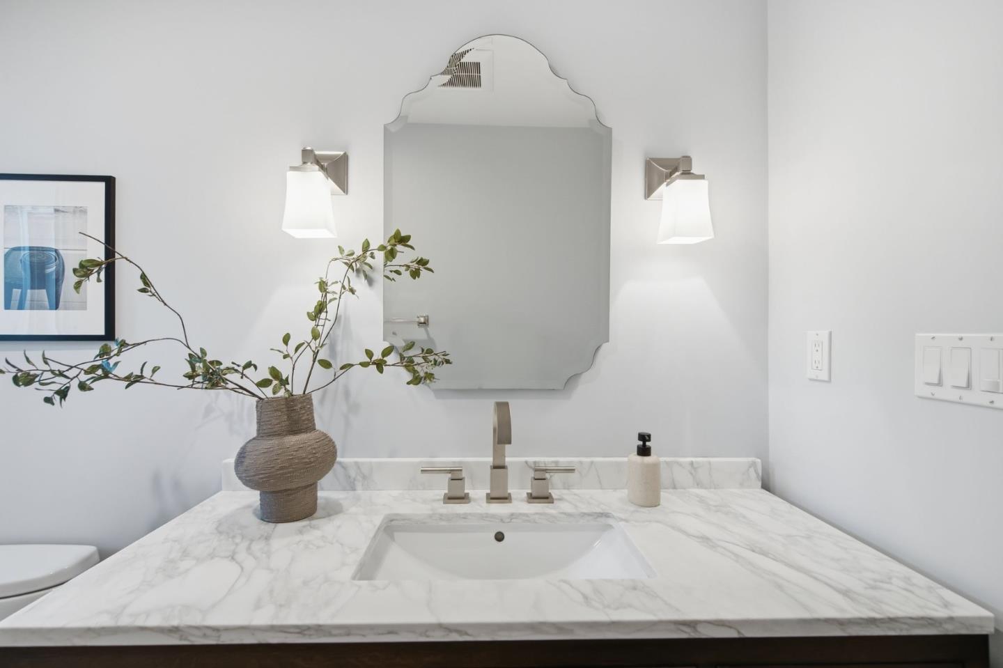 109 Alturas DR