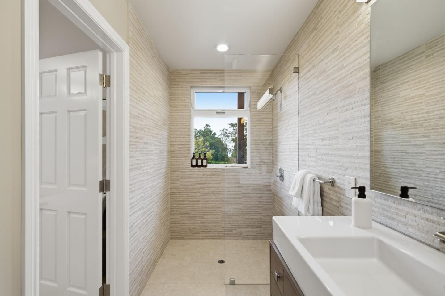 109 Alturas DR