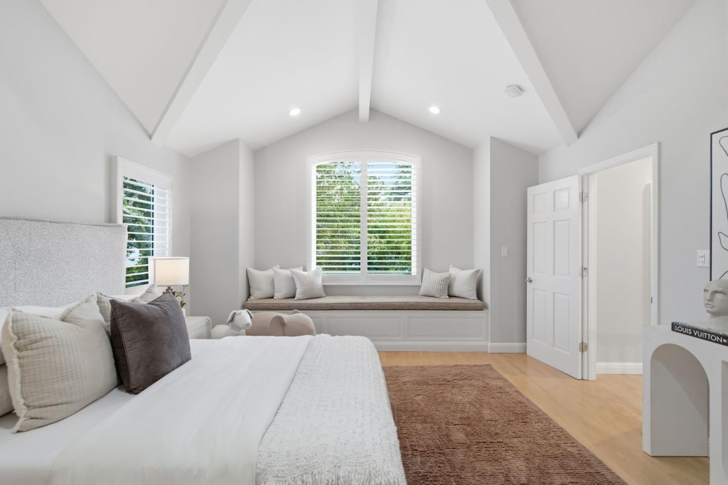 109 Alturas DR