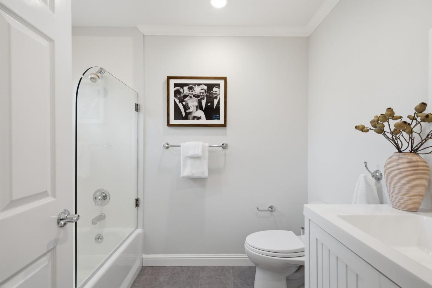 109 Alturas DR