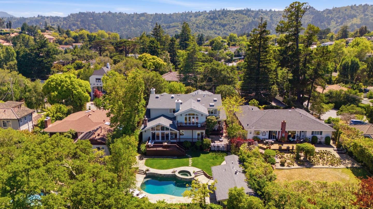 109 Alturas DR