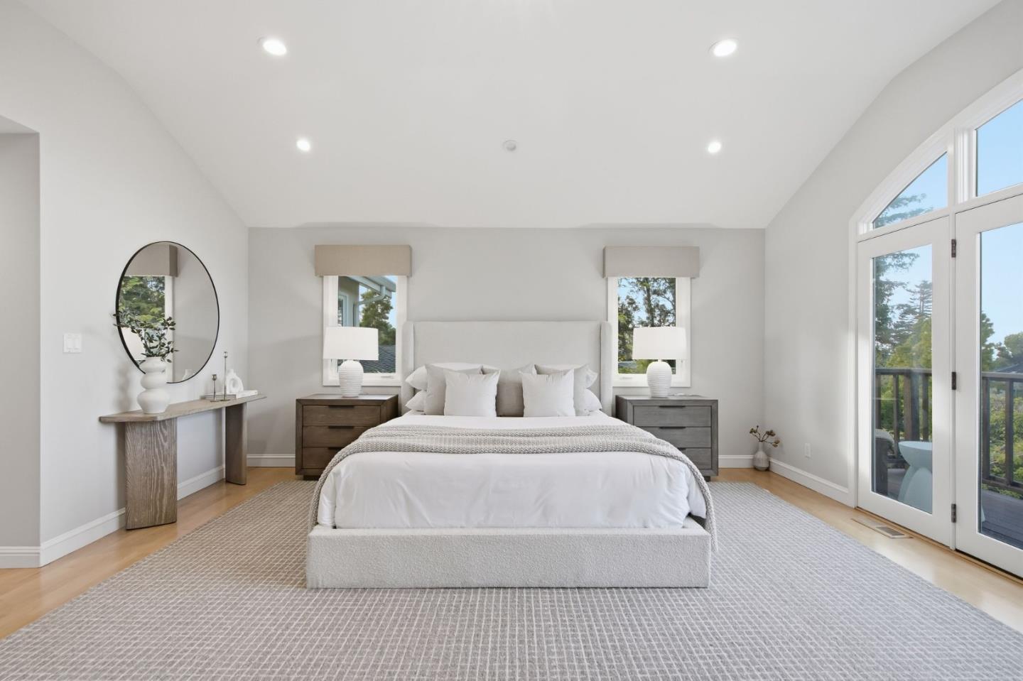 109 Alturas DR