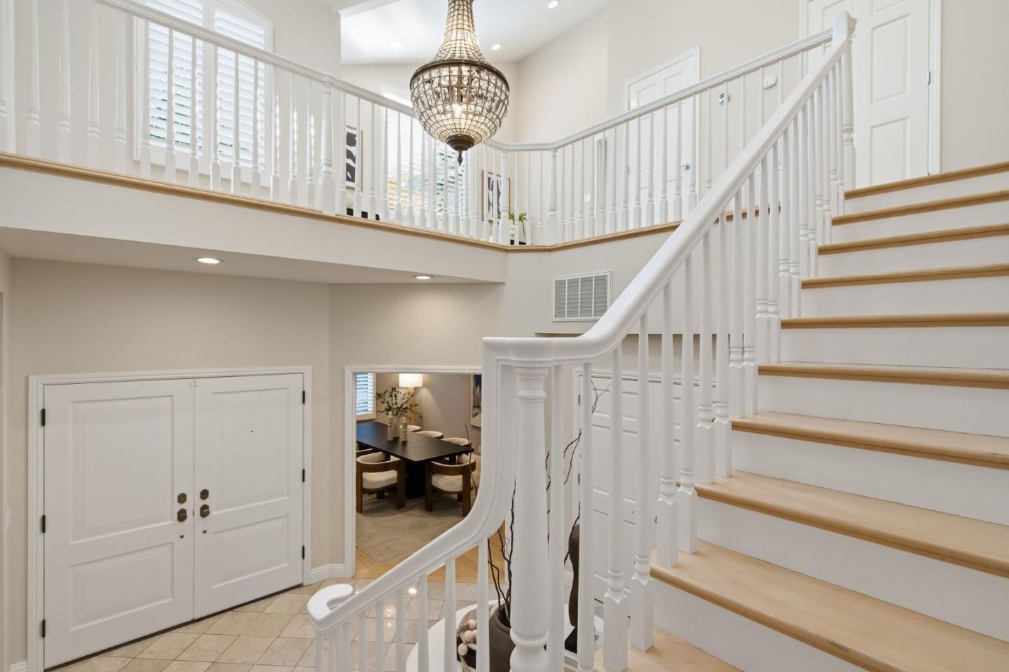 109 Alturas DR