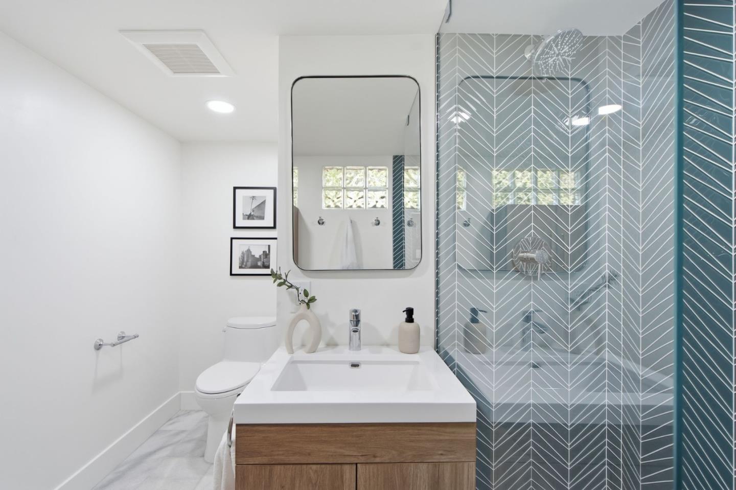 109 Alturas DR