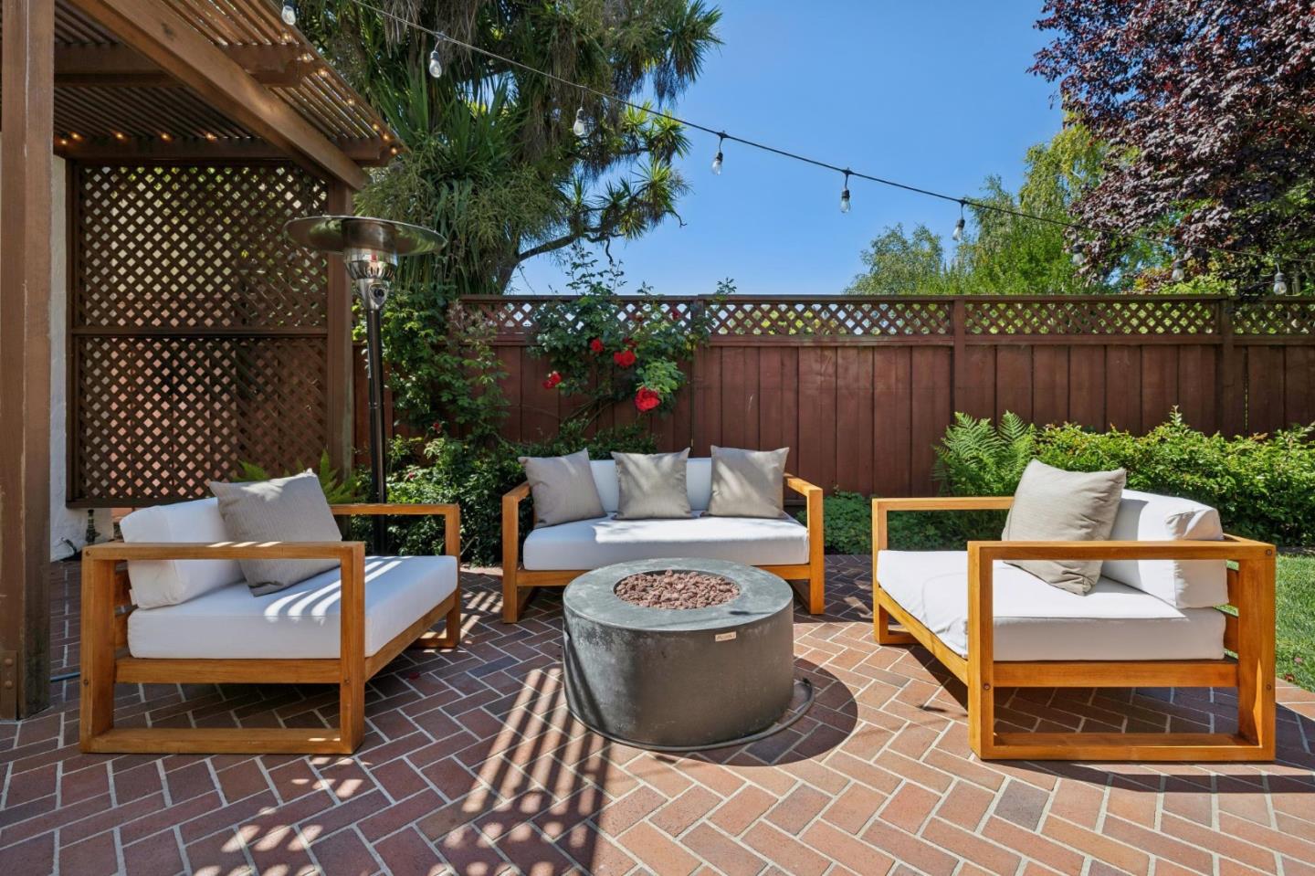 520 Francisco DR