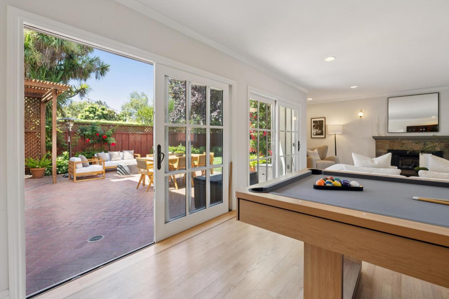 520 Francisco DR
