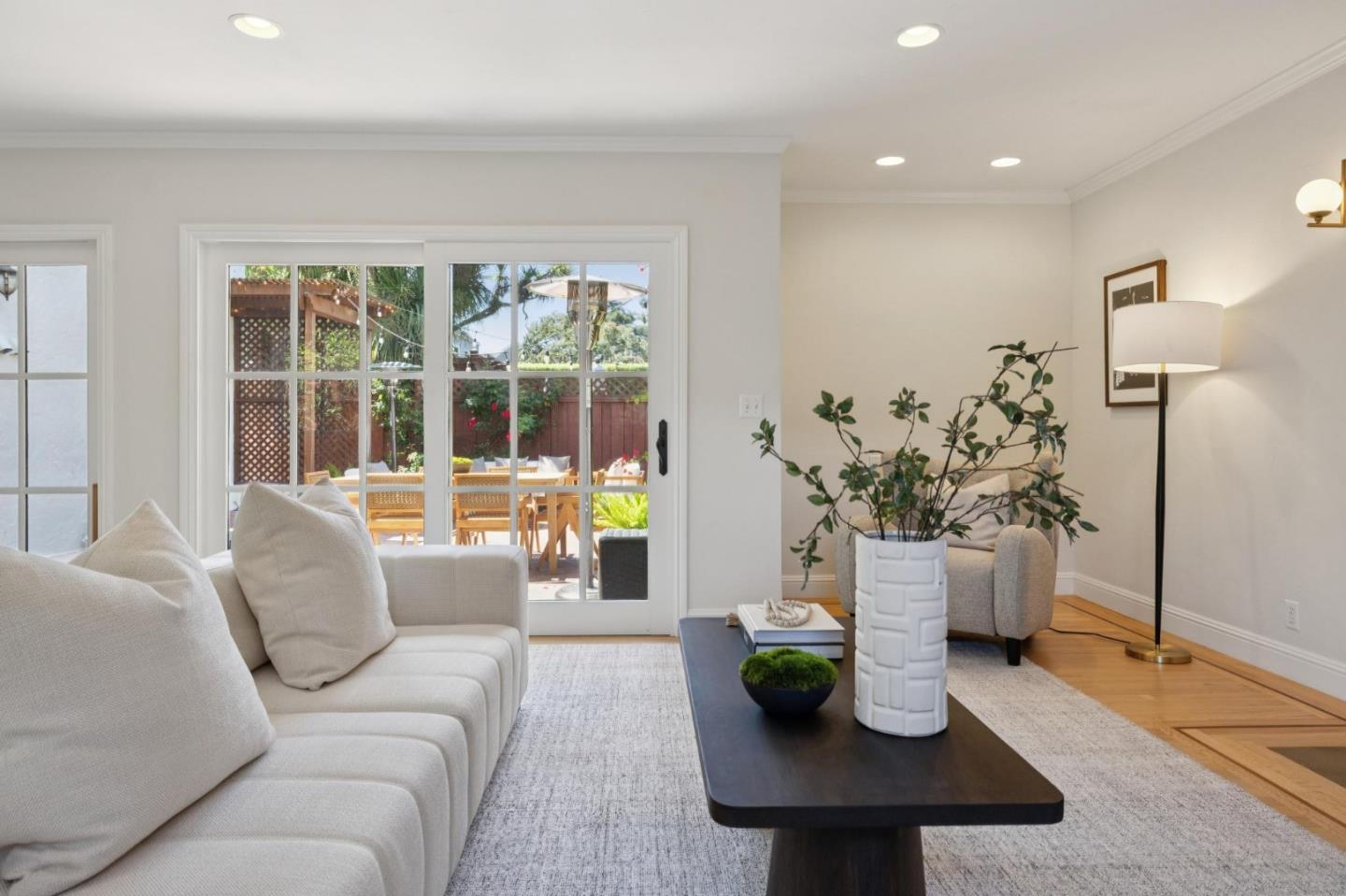 520 Francisco DR