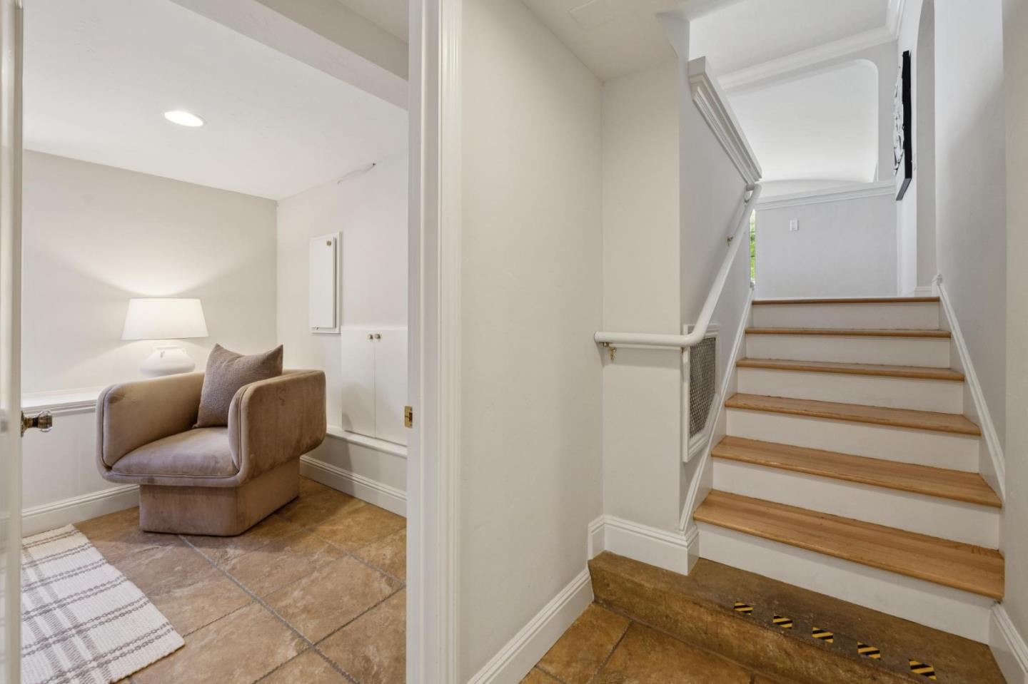 520 Francisco DR