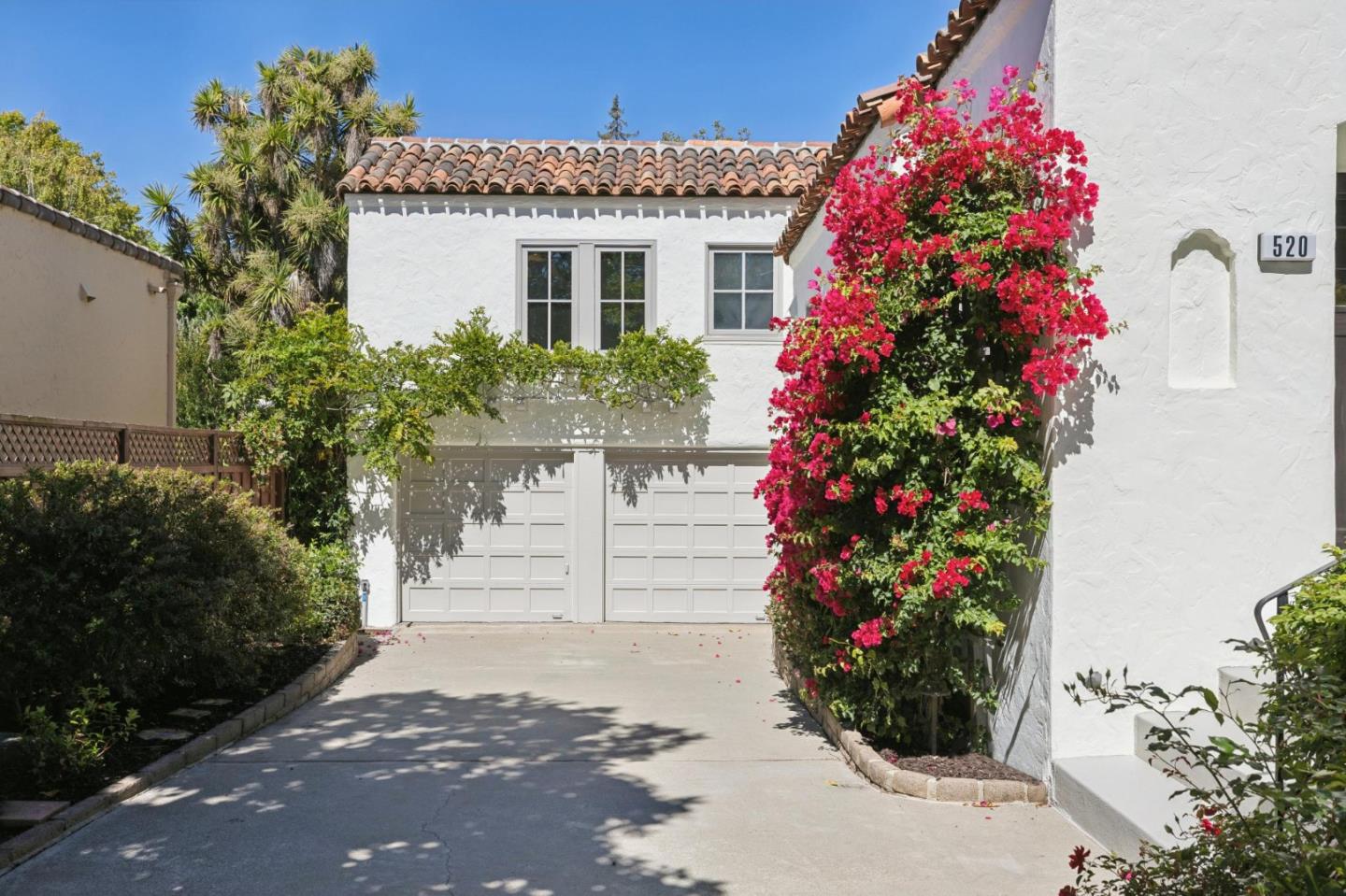 520 Francisco DR