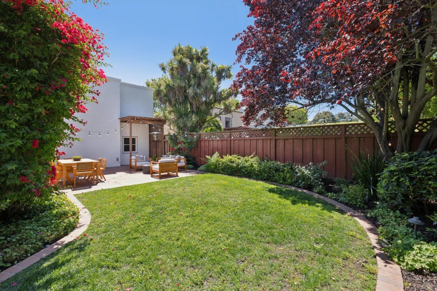 520 Francisco DR