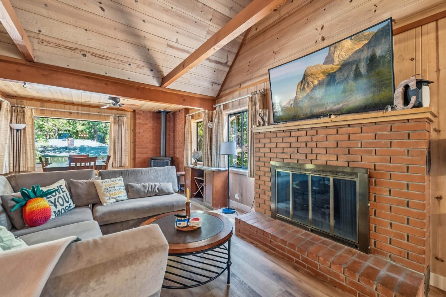 23100 Tuolumne DR