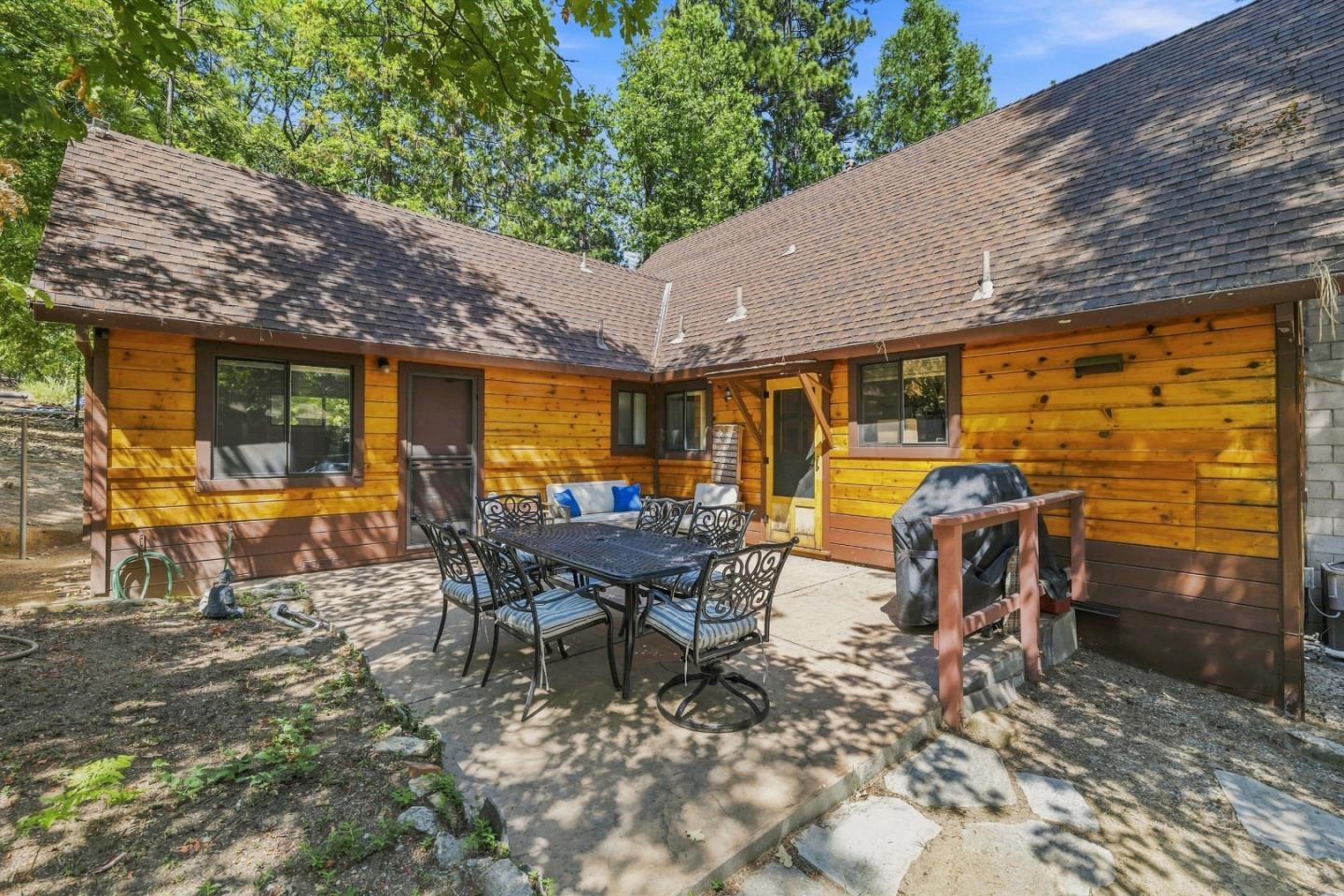 23100 Tuolumne DR