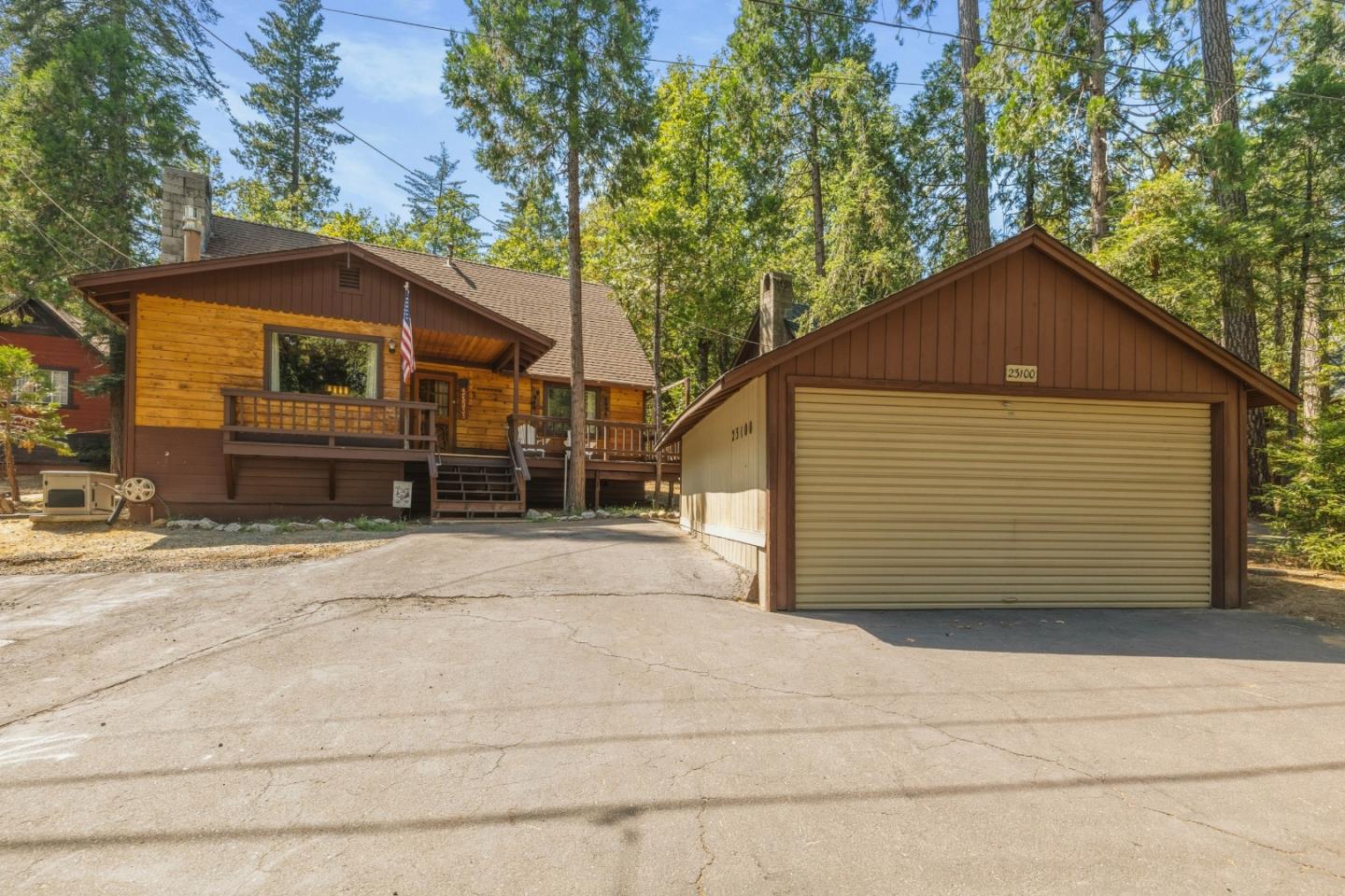 23100 Tuolumne DR