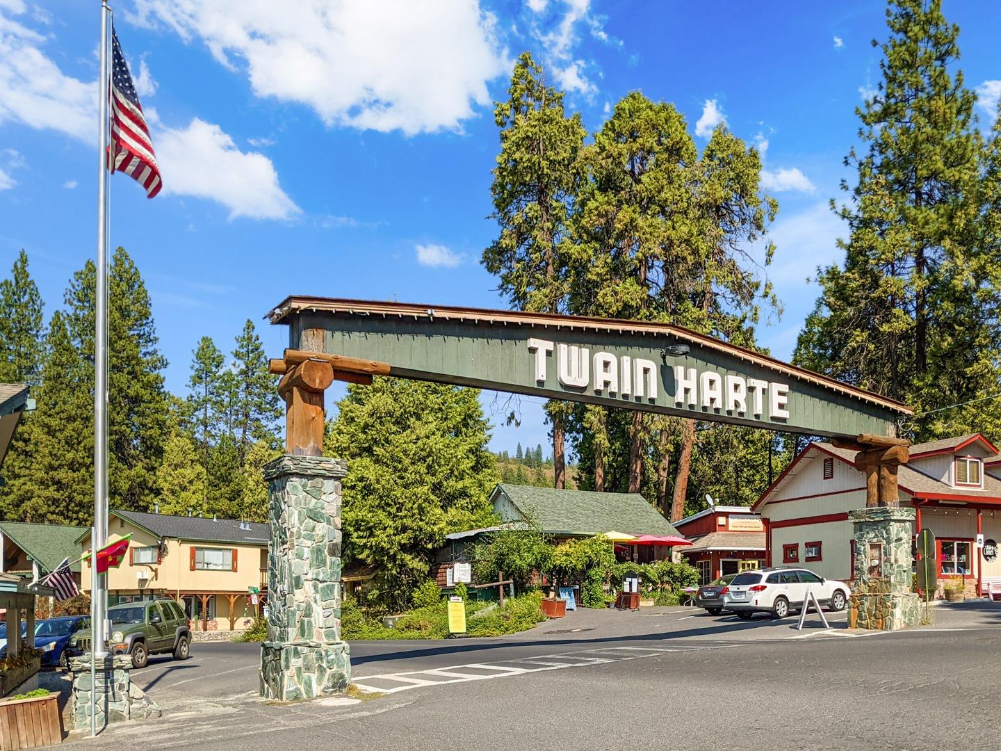 23100 Tuolumne DR
