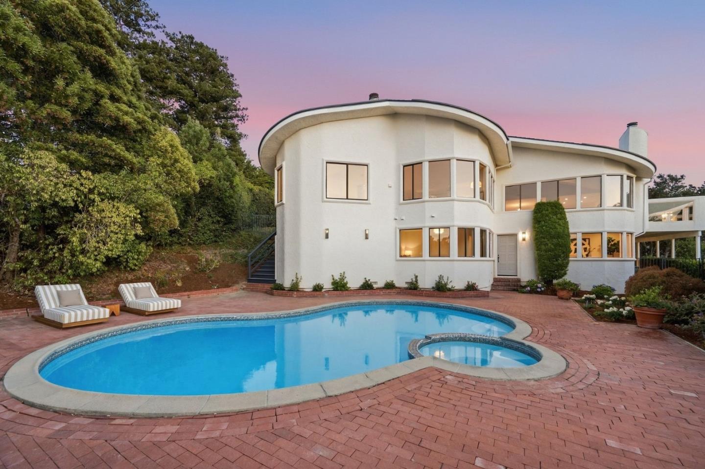 40 Eugenia WAY