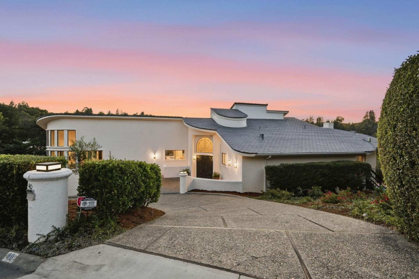 40 Eugenia WAY
